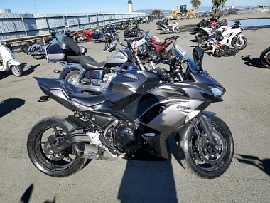 KAWASAKI EX650 M 2021